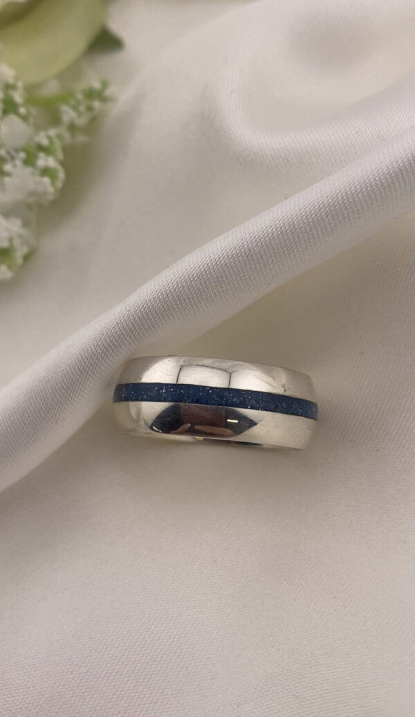 Memorial Court Band With Narrow Inlay
