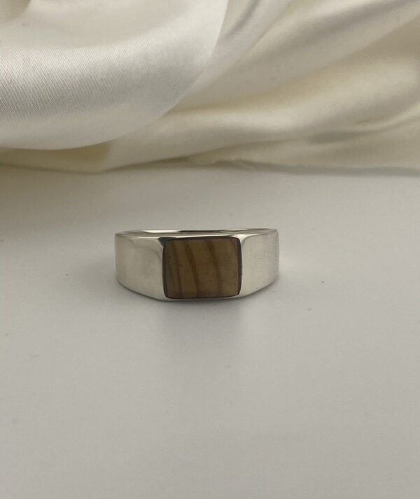 Rectangle Wood Signet Memorial Chamber Ring