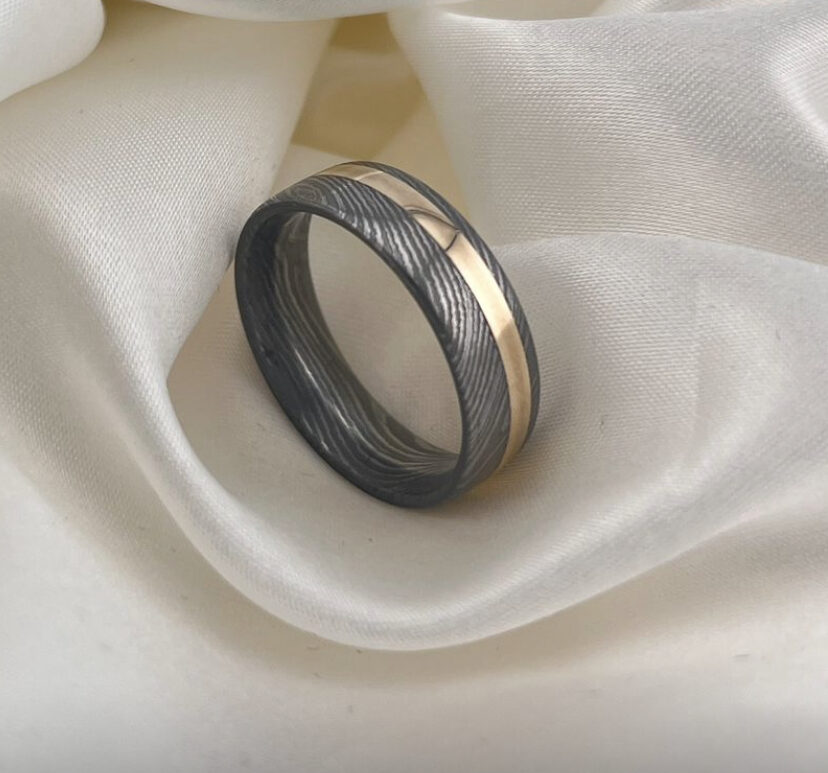 Reinvent jewellery, ADORATO