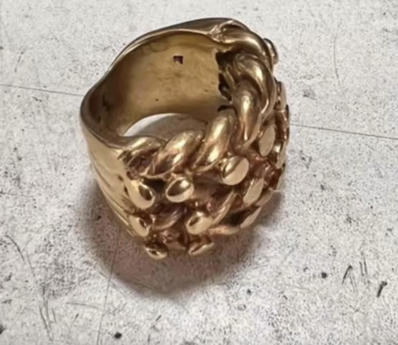 REINVENT INTO MEMORIAL, ADORATO