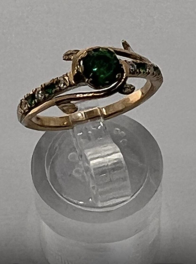Reinvent jewellery, ADORATO