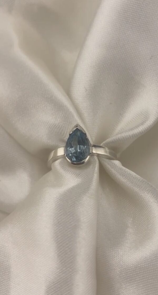 Teardrop Memorial Chamber Ring