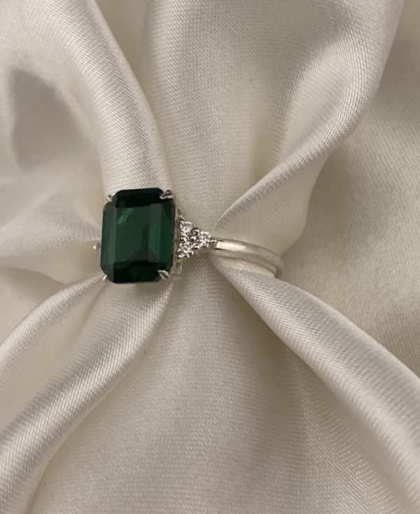 Emerald Cut Trinity Cluster Memorial Chamber Ring