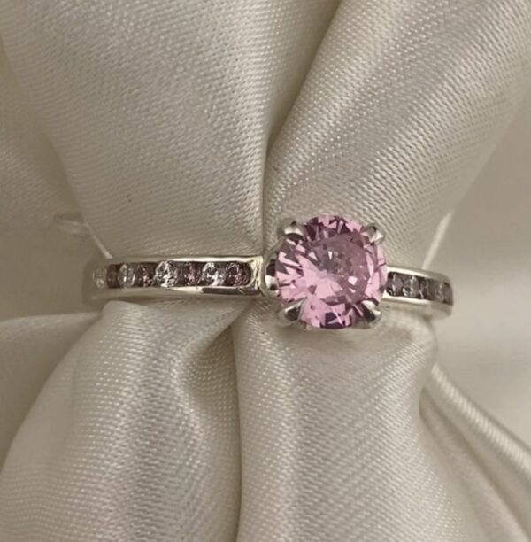 Solitaire Memorial Chamber Ring