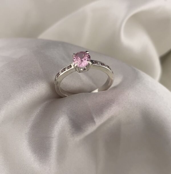 Solitaire Memorial Chamber Ring